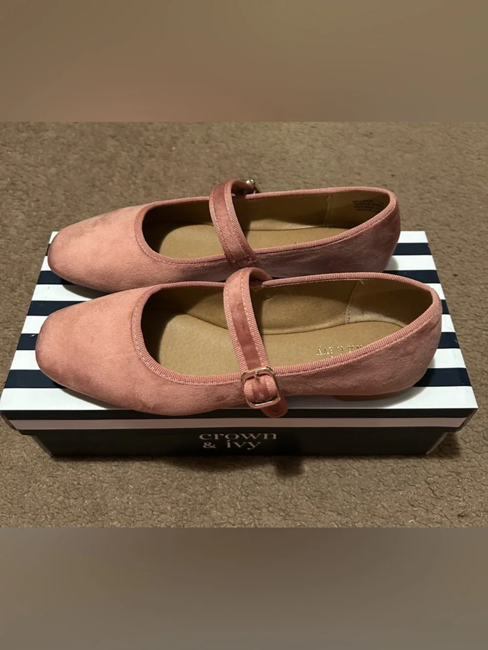 Crown & Ivy Bellevue Mary Jane Flats